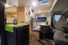 HISPAVAN-SUNLIGHT-CLIFF-640-21