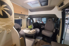 HISPAVAN-SUNLIGHT-CLIFF-640-28